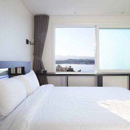 Hotel Swan Gangneung Luaran gambar