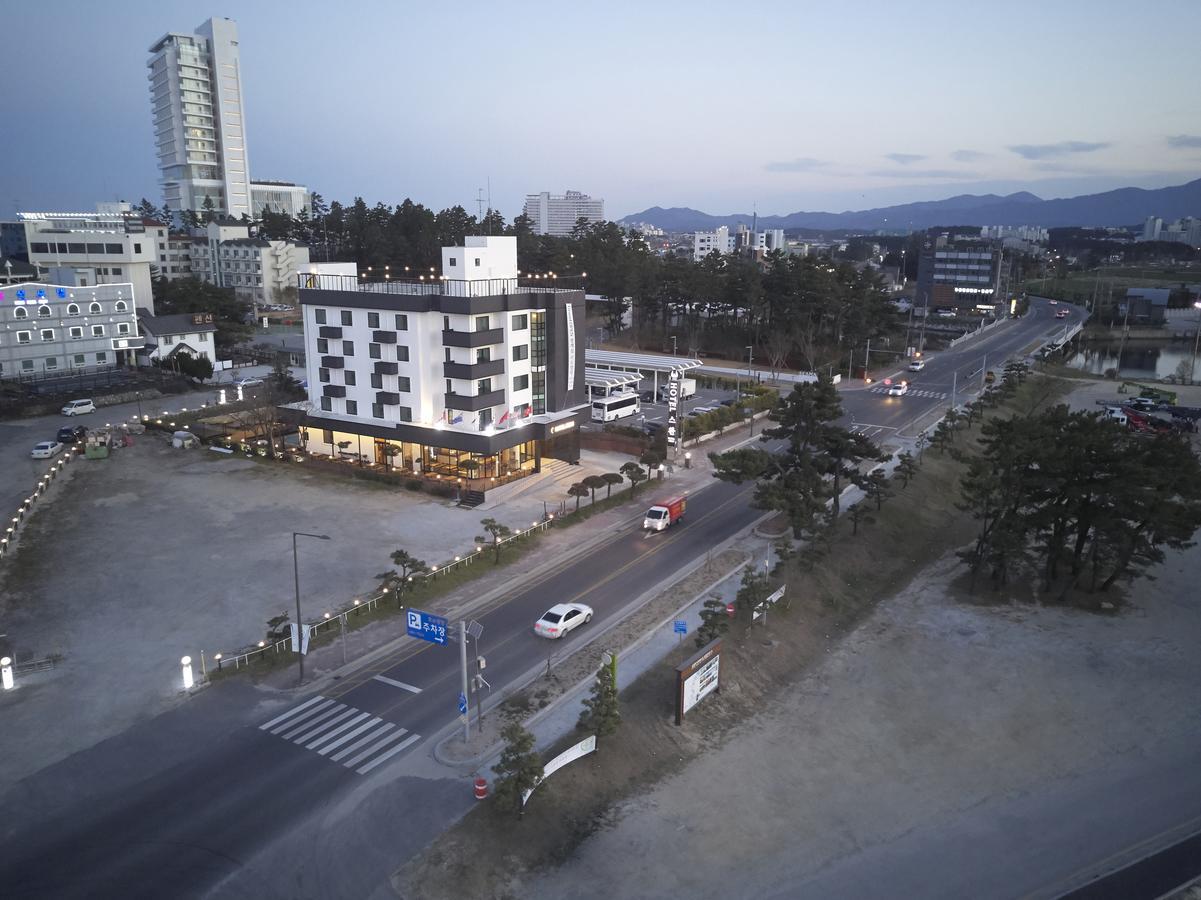 Hotel Swan Gangneung Luaran gambar